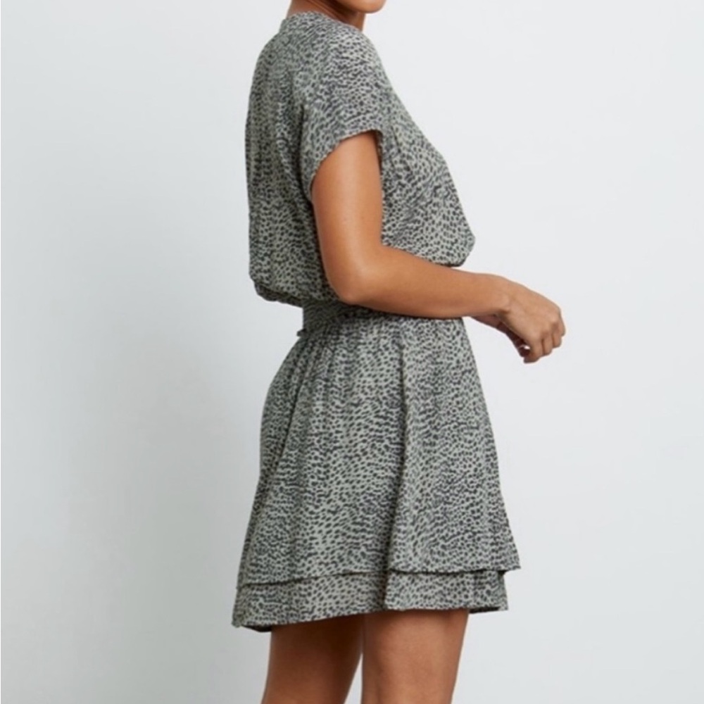 Rails Karla Animal Print Mini Dress in Olive Lynx, Sz L - Picture 2 of 14